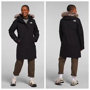 The North Face Arctic Down Parka Black M | Waterproof Winter Coat Faux Fur Hood